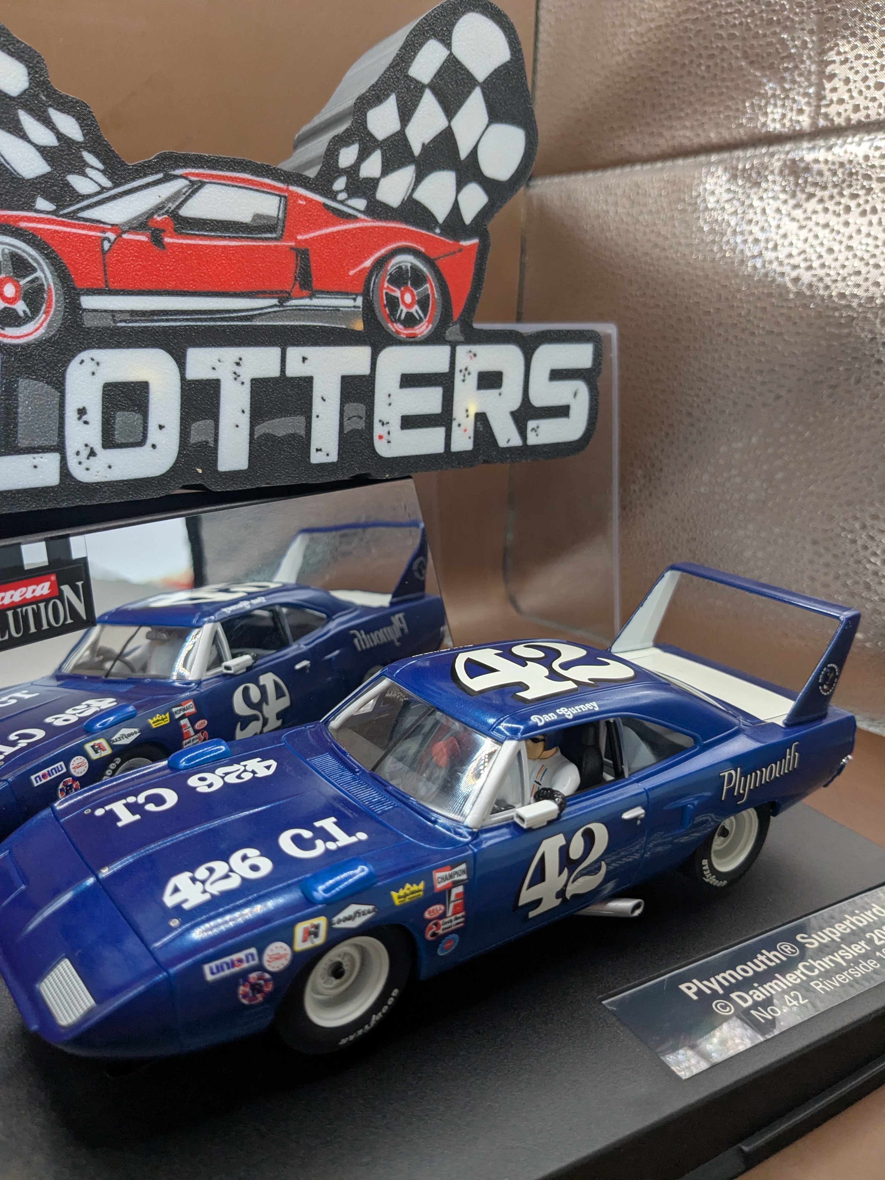 Carrera Evo Plymouth Superbird #42