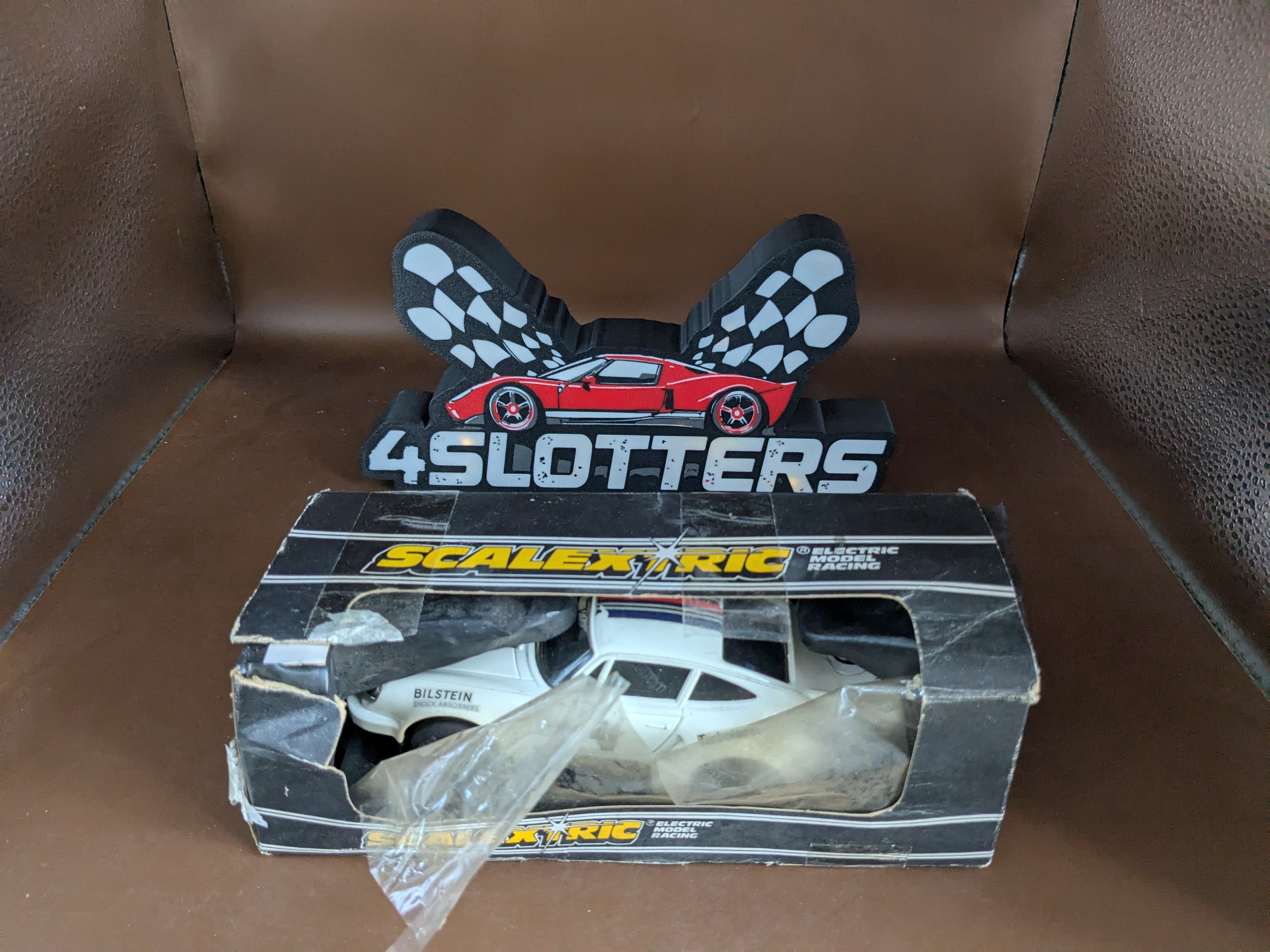 Scalextric Porsche 911 #6 Martini *USED*