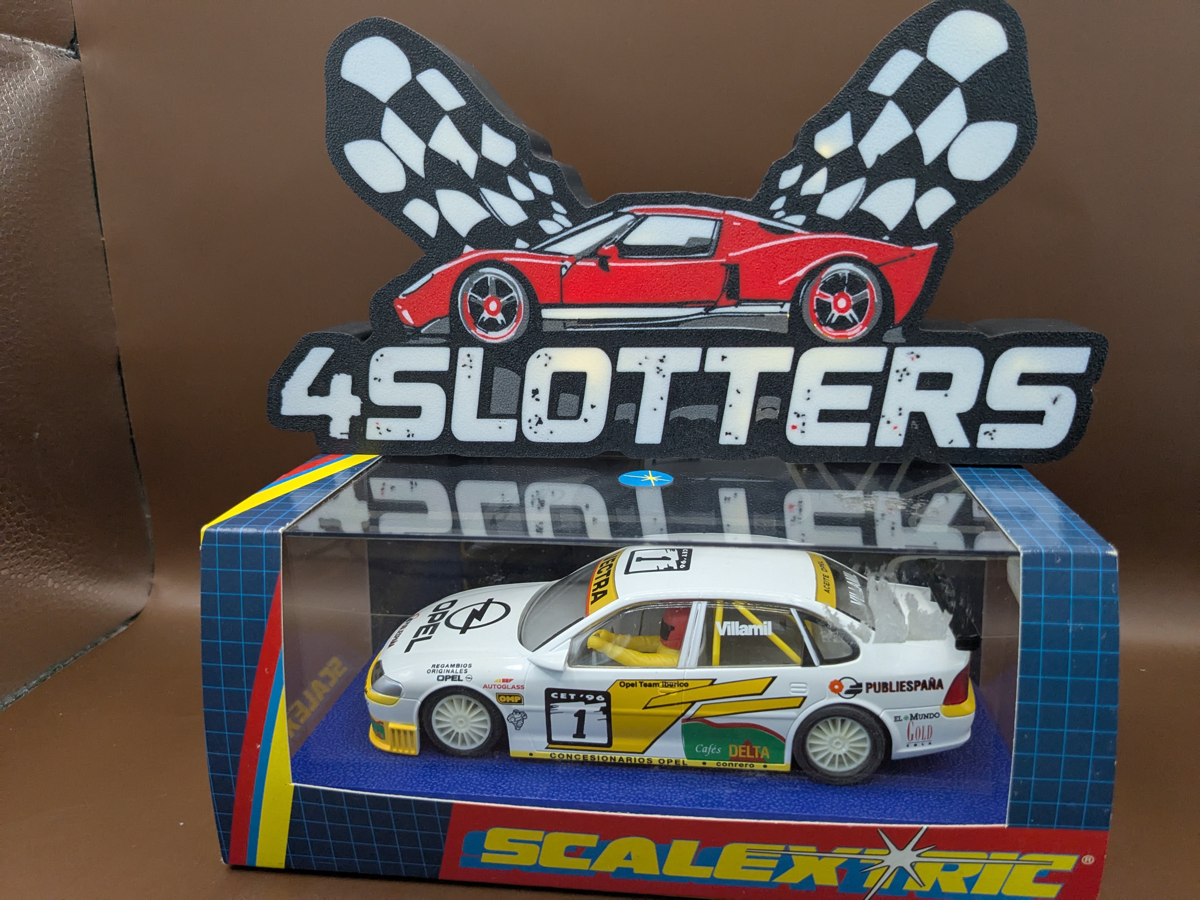 Scalextric Opel Vectra #1 Team Opel