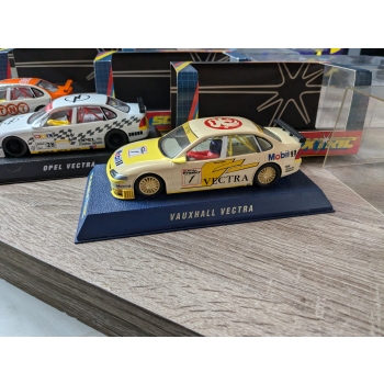Scalextric Opel Vectra #1 Mobil Vauxhall 