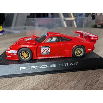 Scalextric Porsche 911 GT1 #22 BMS SCUDERIA LUCCHINI