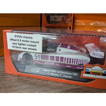 Slot-It Jaguar XJR #51