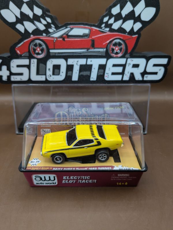 Auto World Xtraction Plymouth Road Runner Dukes of Hazzard Daisy Duke's Release 5